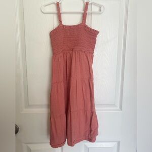 Girls Old Navy smocked dress size 6-7
